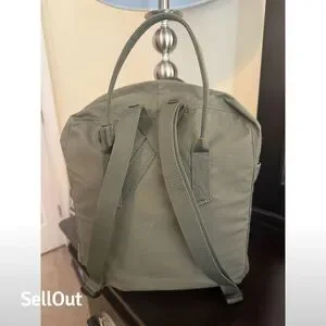 Fjallraven | Bags | Fjallraven Kanken Unisex Backpack Green  display picture 1